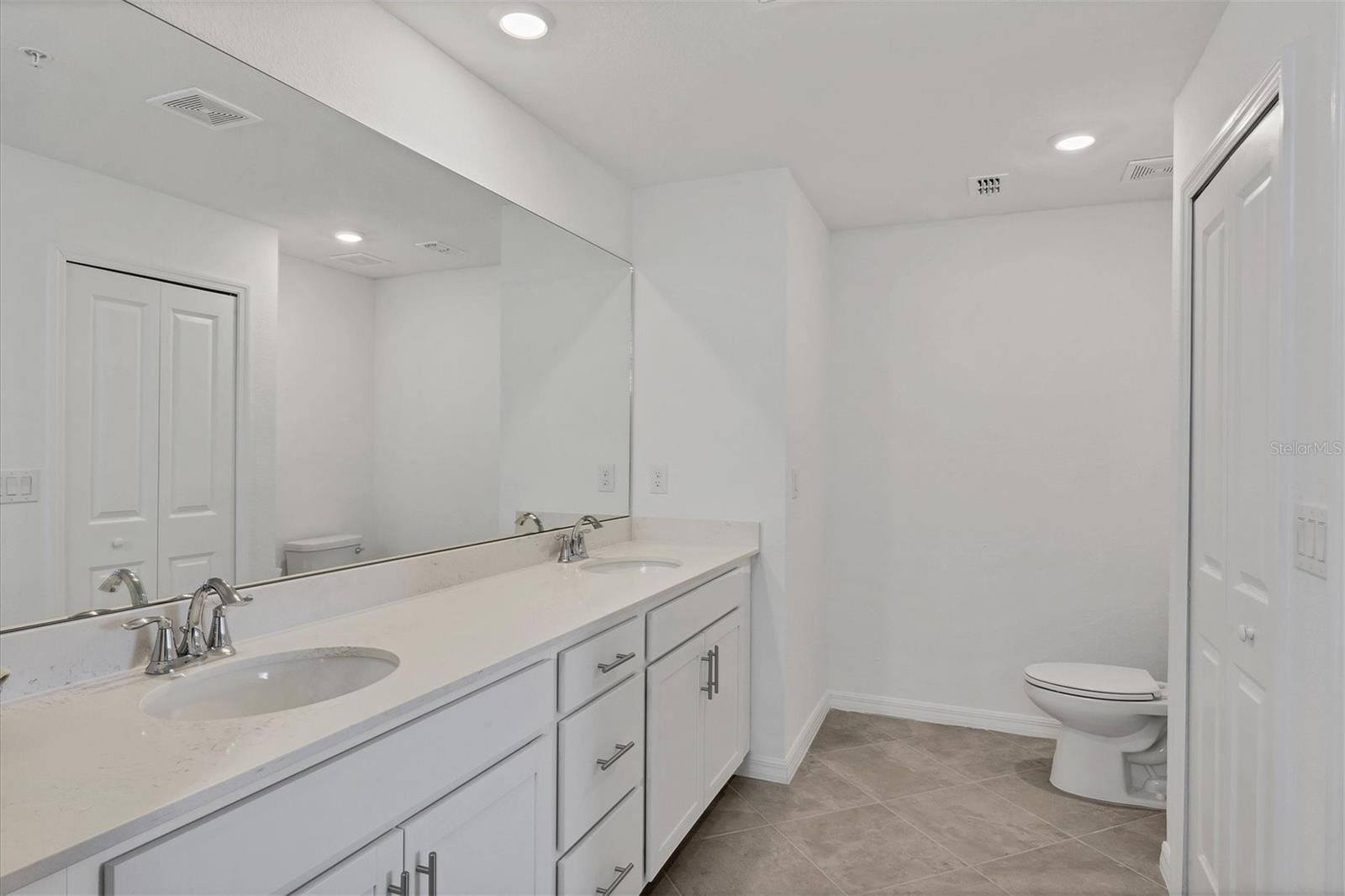 12580 GALAPAGOS CT #108 — photo 18