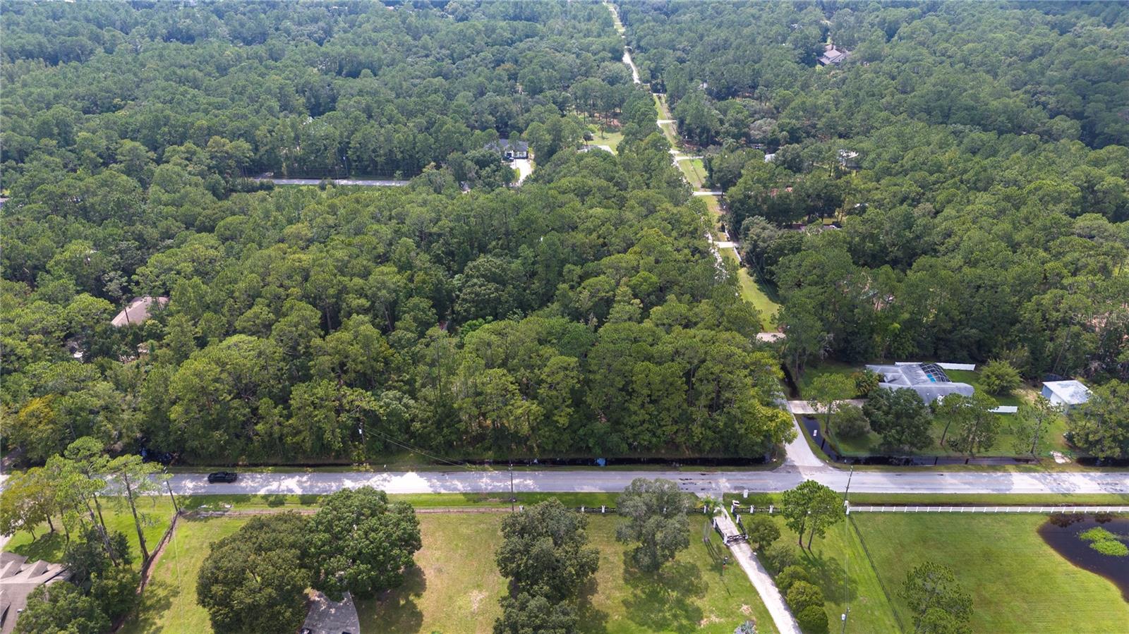 WEST DRIVE — photo 2
