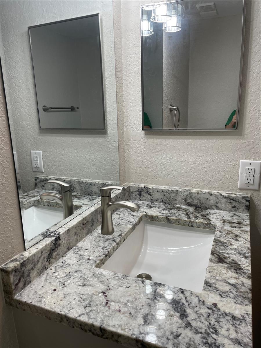6177 SUN BLVD #405 — photo 7