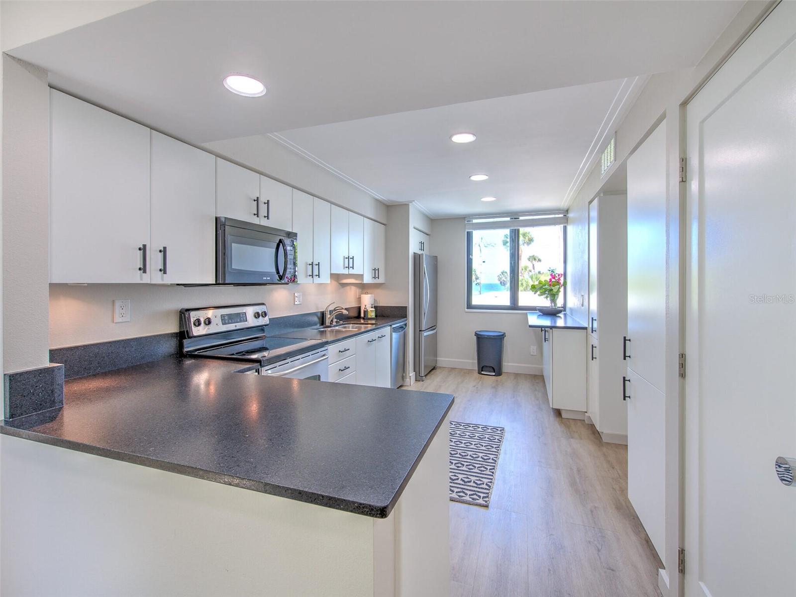 739 BAYPORT WAY #739 — photo 9