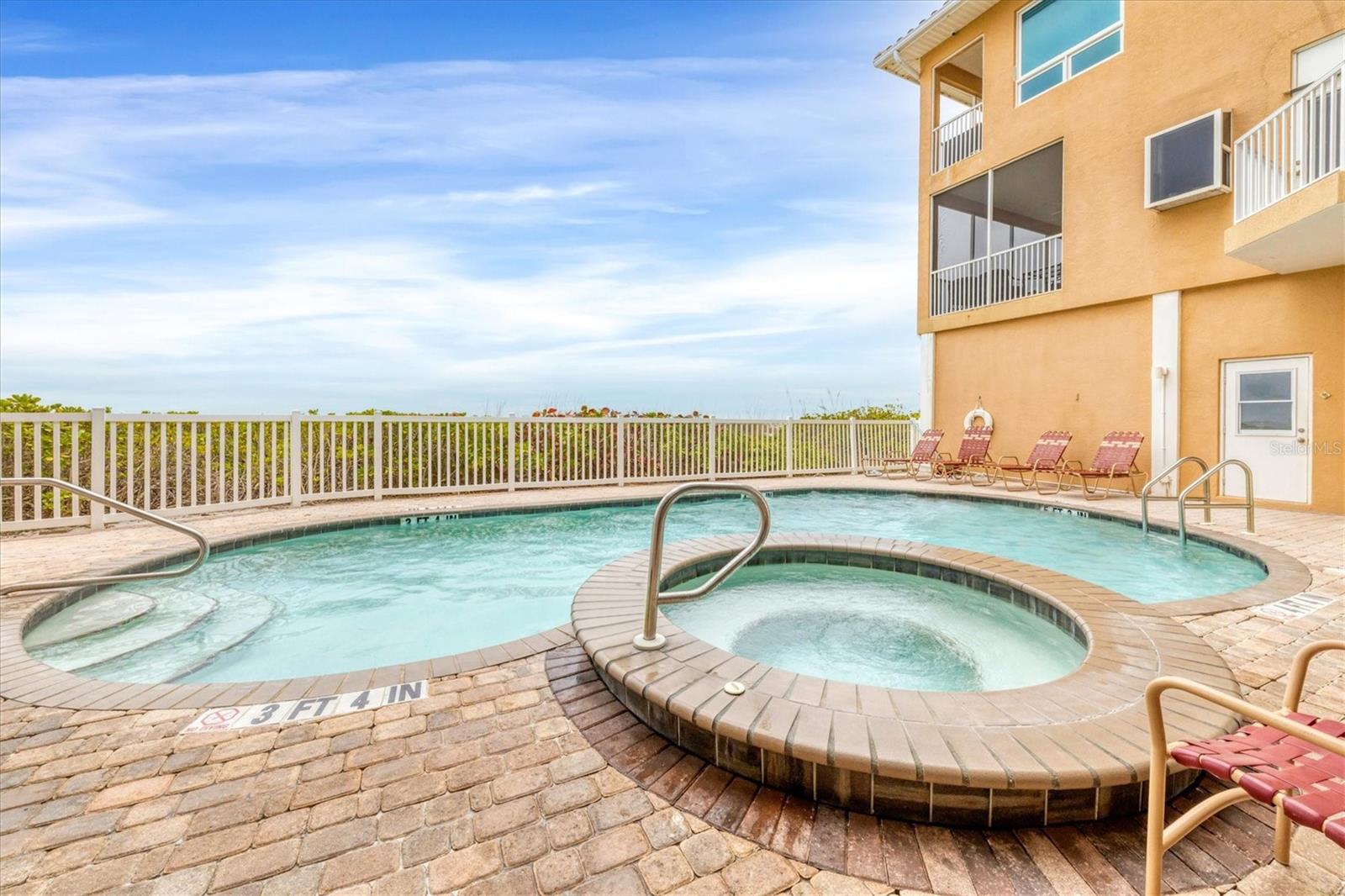 1900 GULF DR N #4 — photo 39