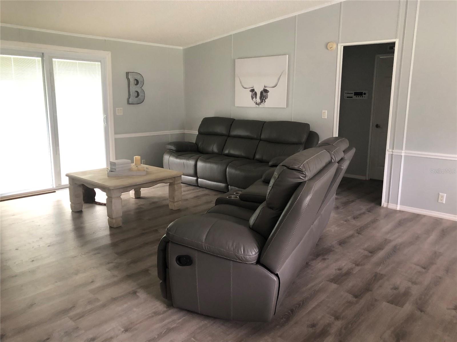 30340 BAYLOR LN — photo 10