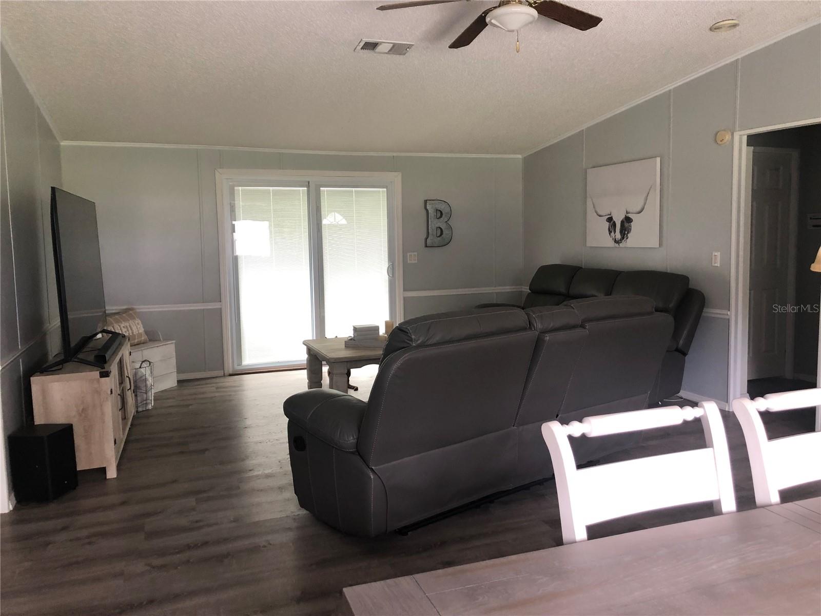 30340 BAYLOR LN — photo 11