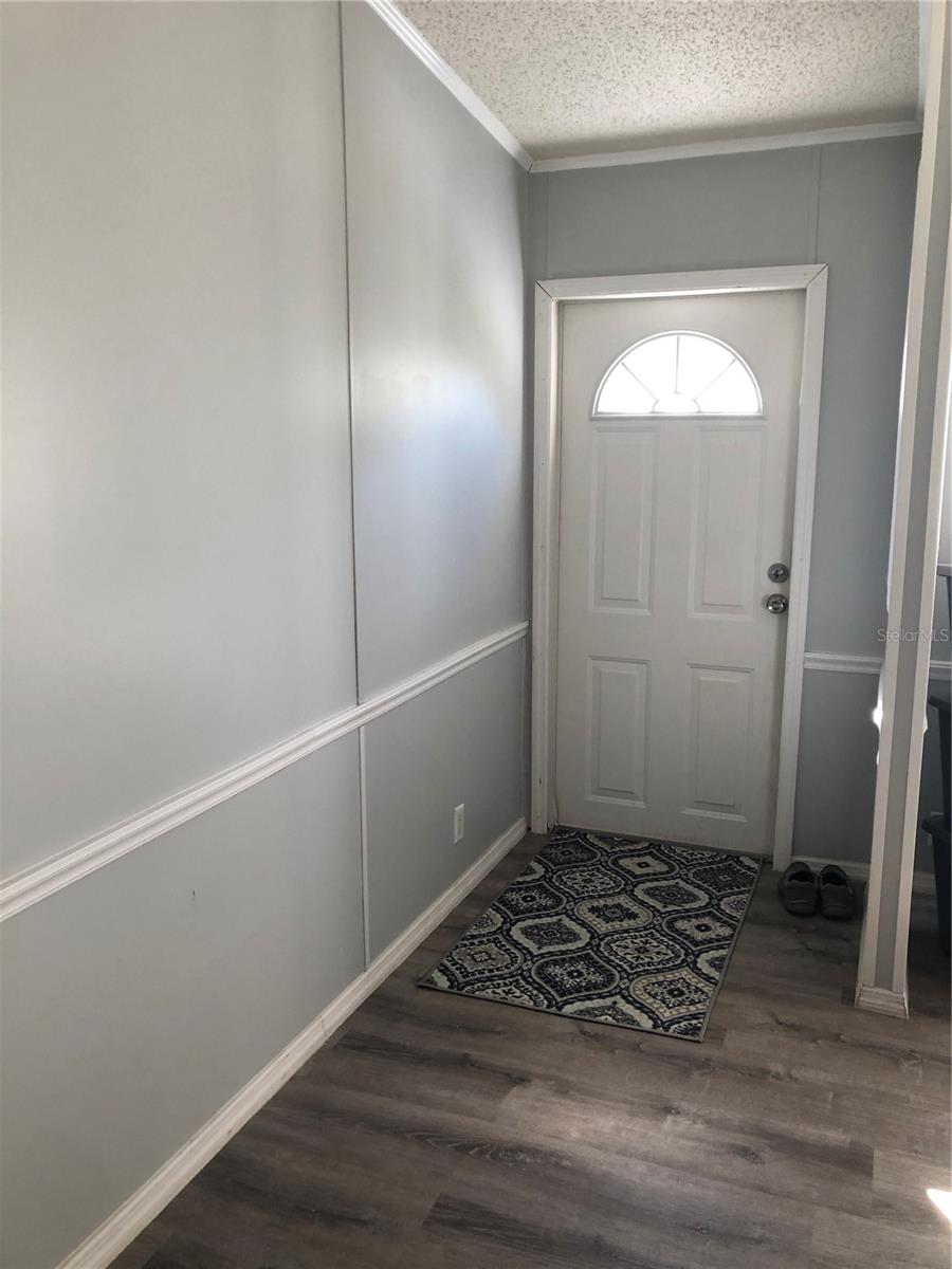 30340 BAYLOR LN — photo 8