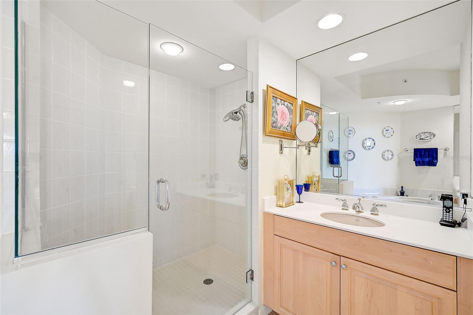 409 N POINT RD #502 — photo 17