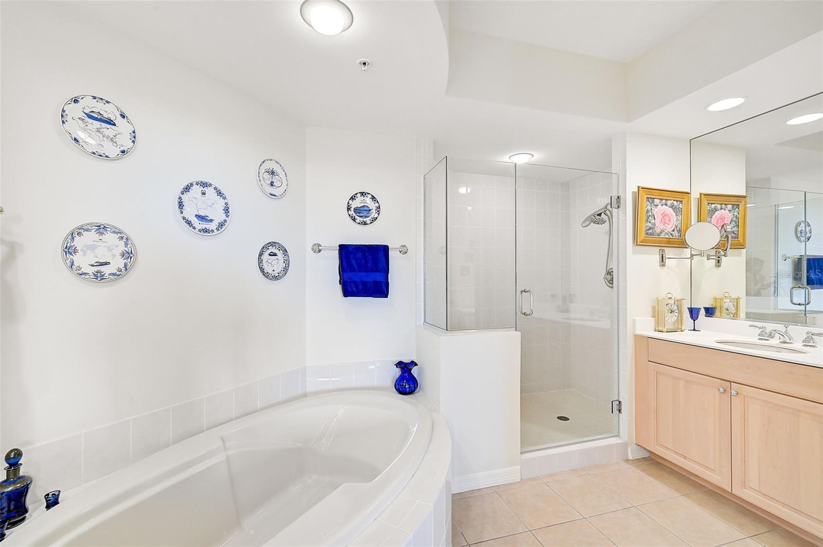 409 N POINT RD #502 — photo 16