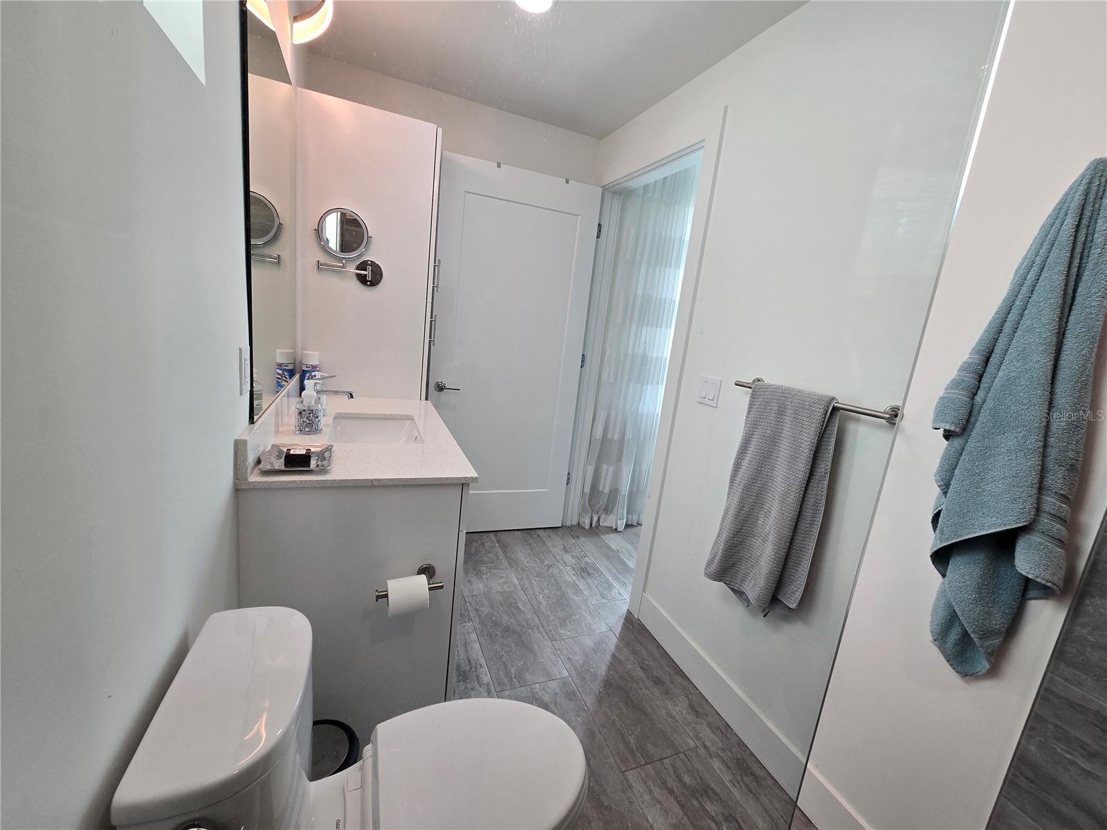 1709 N TAMIAMI TRL #201 — photo 11