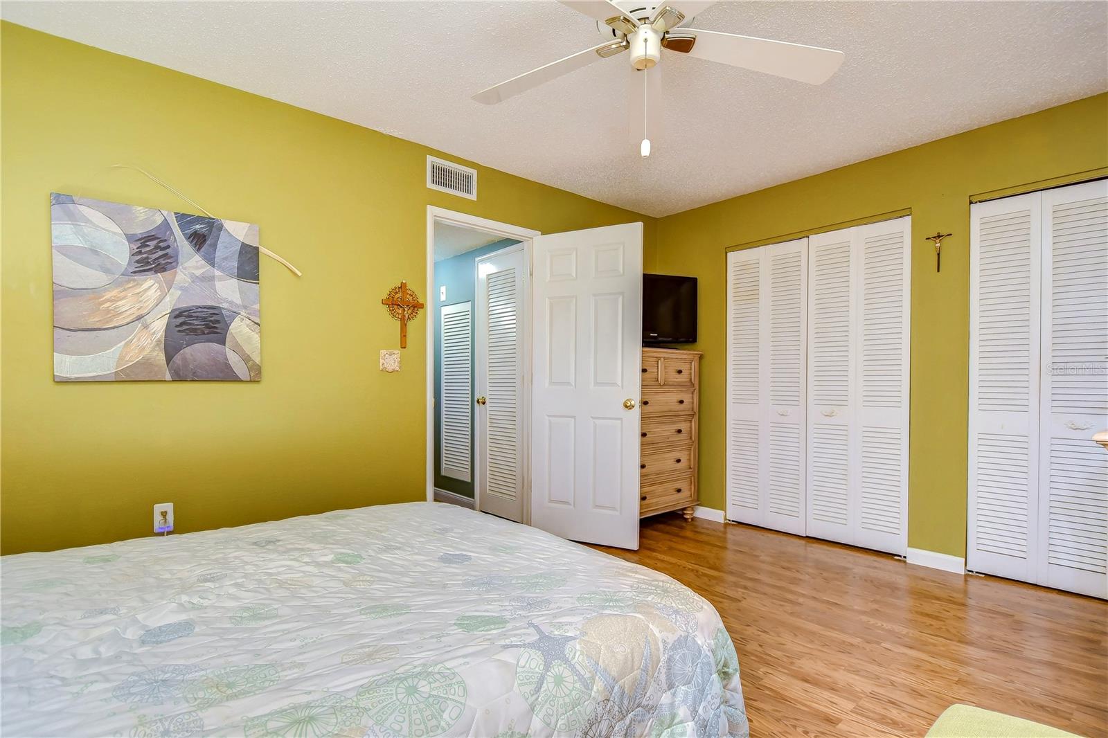 1893 SHORE DR S #206 — photo 19