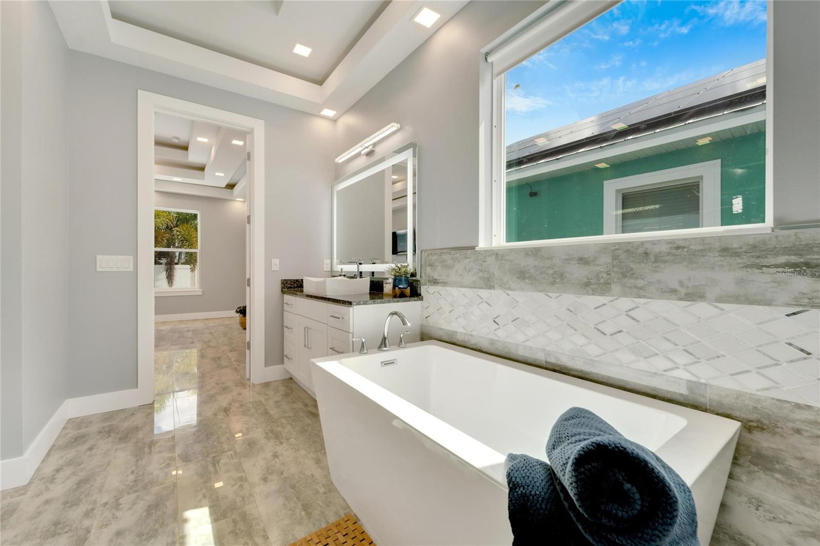 567 BIMINI BAY BLVD — photo 32