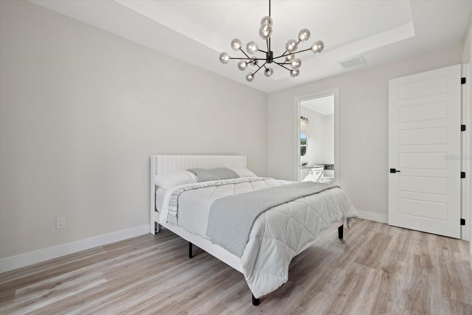 2938 JASON ST — photo 16