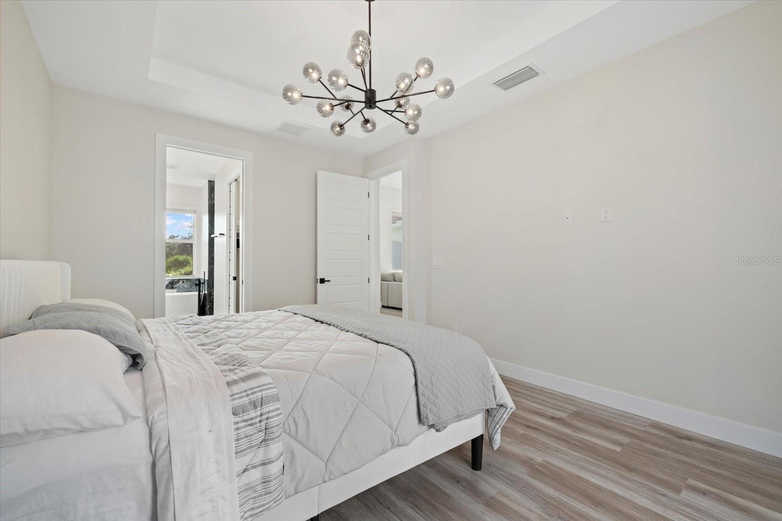 2938 JASON ST — photo 15