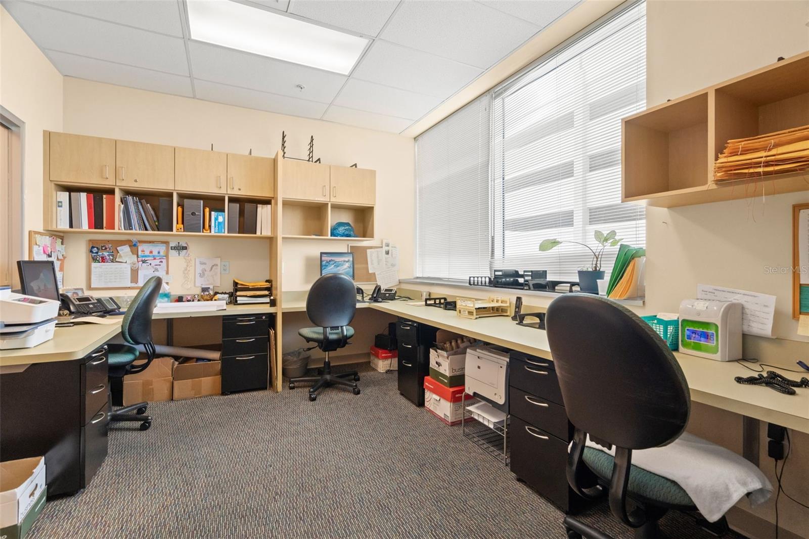 625 6TH AVE S #405 — photo 32