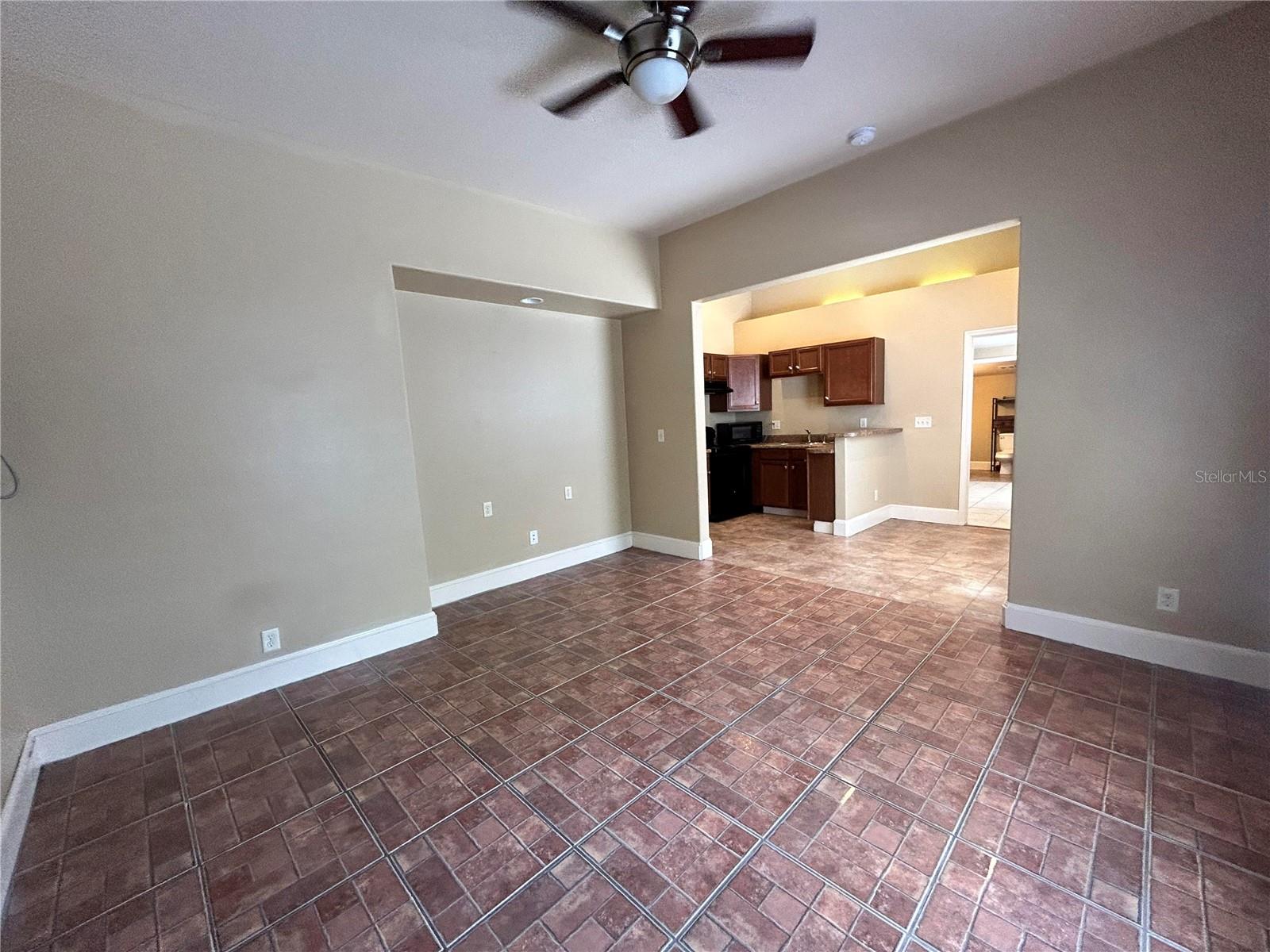 739 DARTMOOR ST N #739 — photo 2
