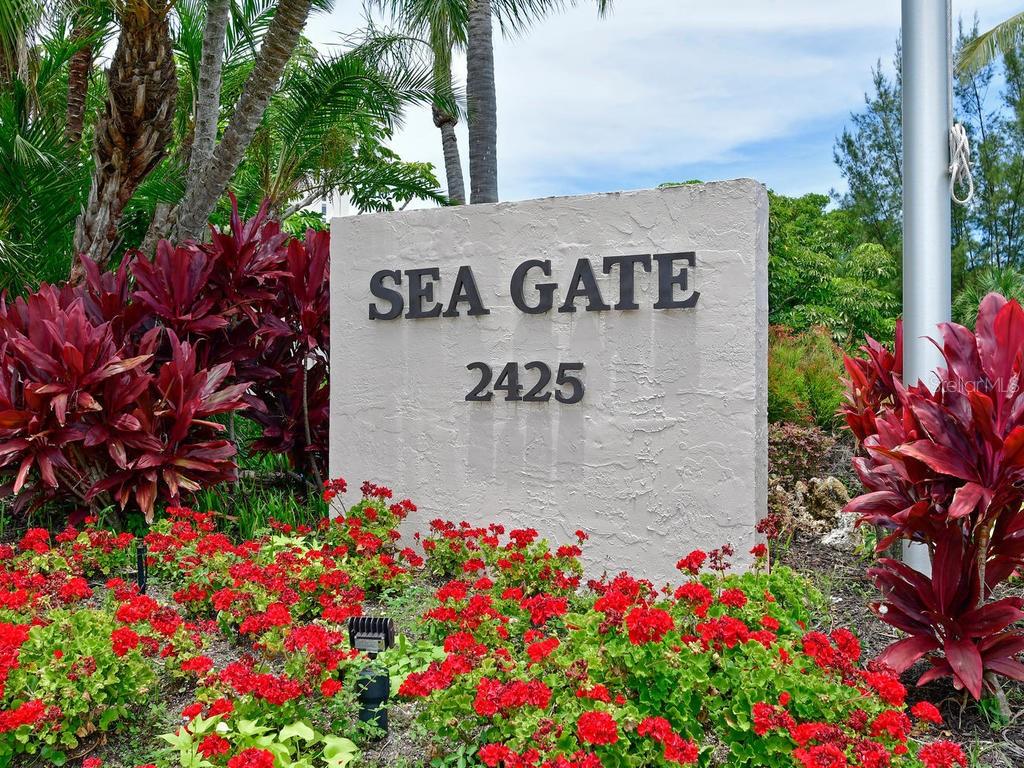 2425 GULF OF MEXICO DR #7F — photo 25