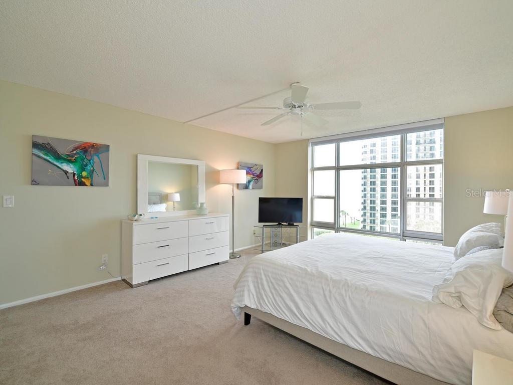 2425 GULF OF MEXICO DR #7F — photo 30