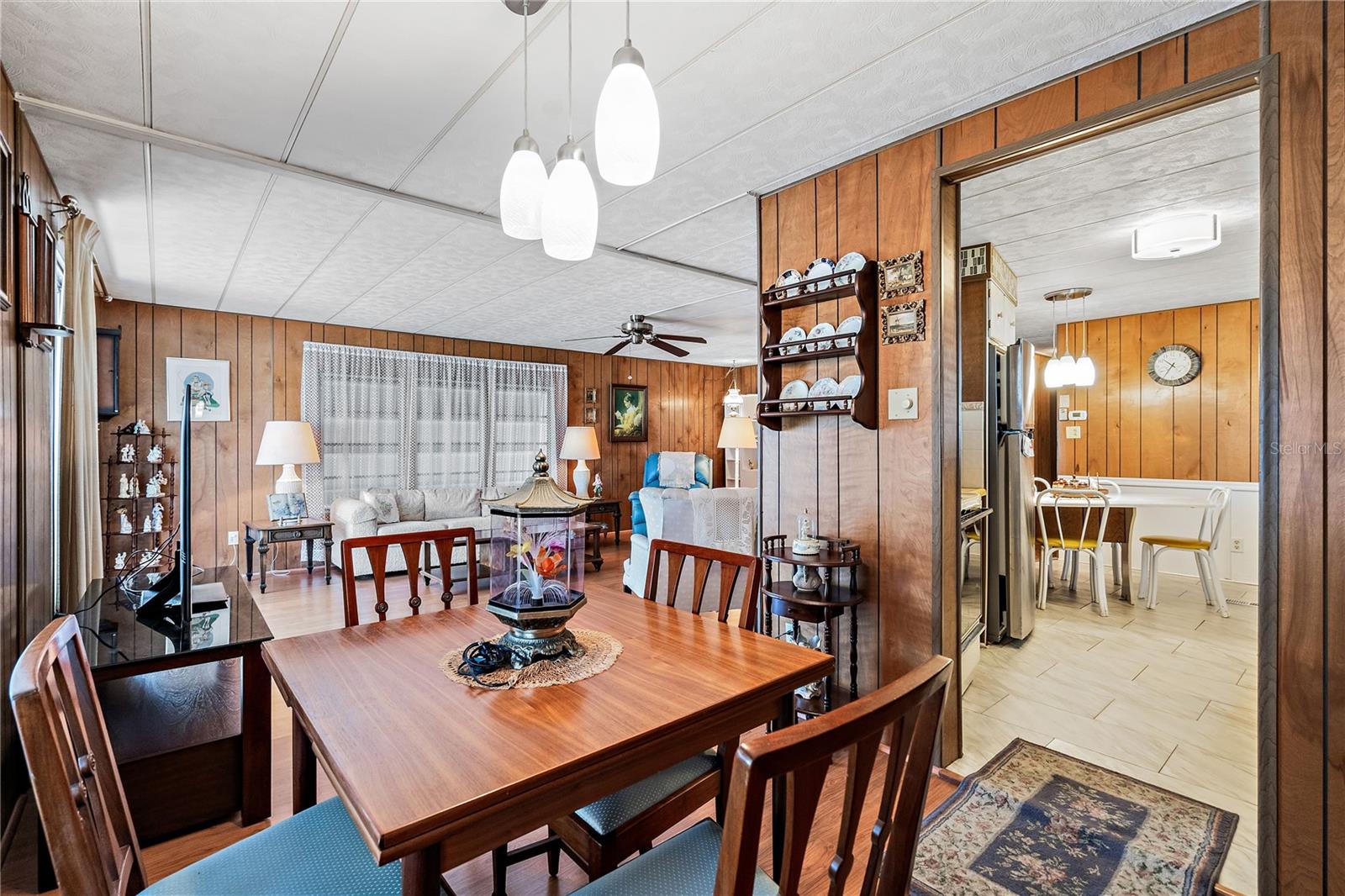 3410 SPANISH OAK TER — photo 4