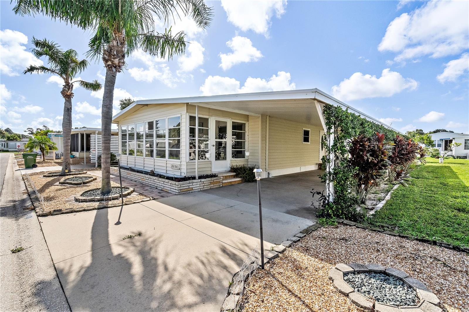 3410 SPANISH OAK TER — photo 11