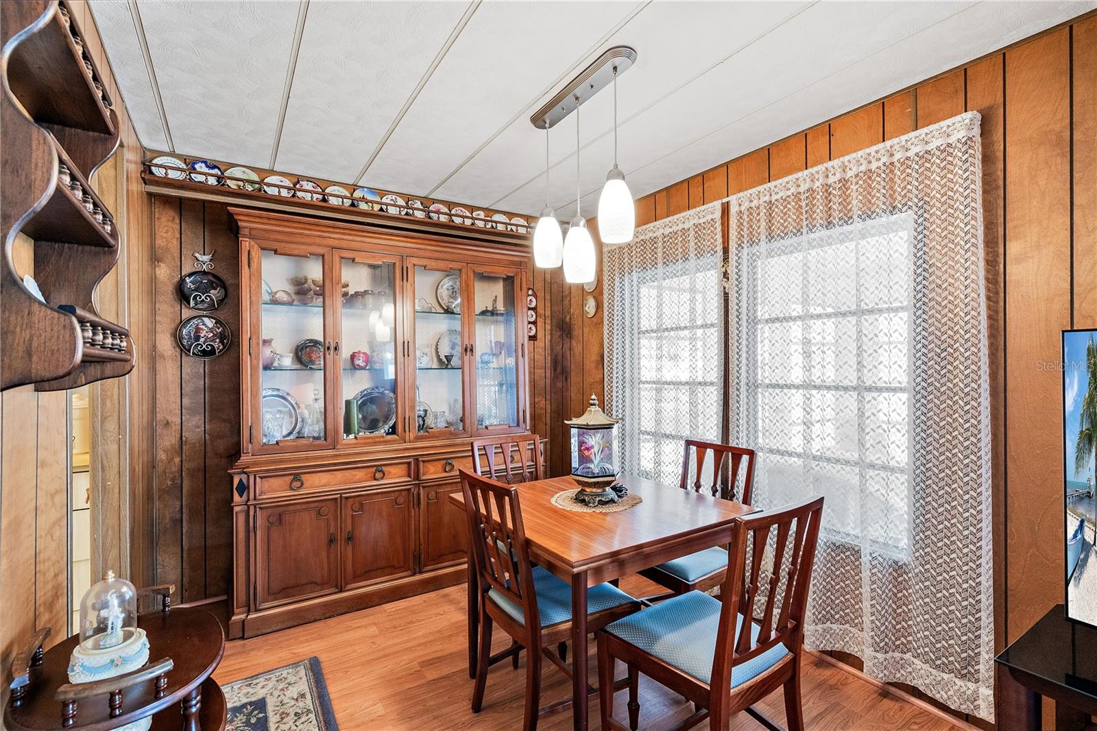3410 SPANISH OAK TER — photo 22