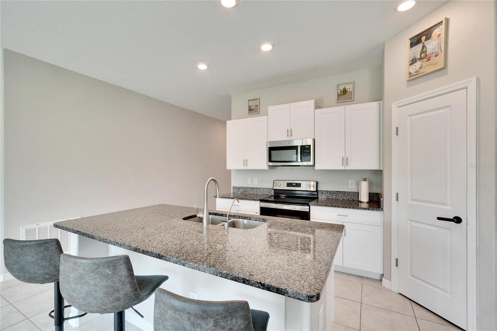 3508 COASTAL DUSK DR — photo 20