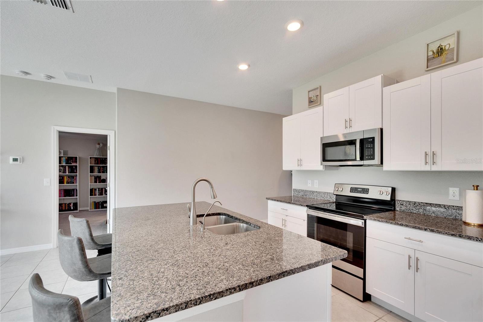 3508 COASTAL DUSK DR — photo 13