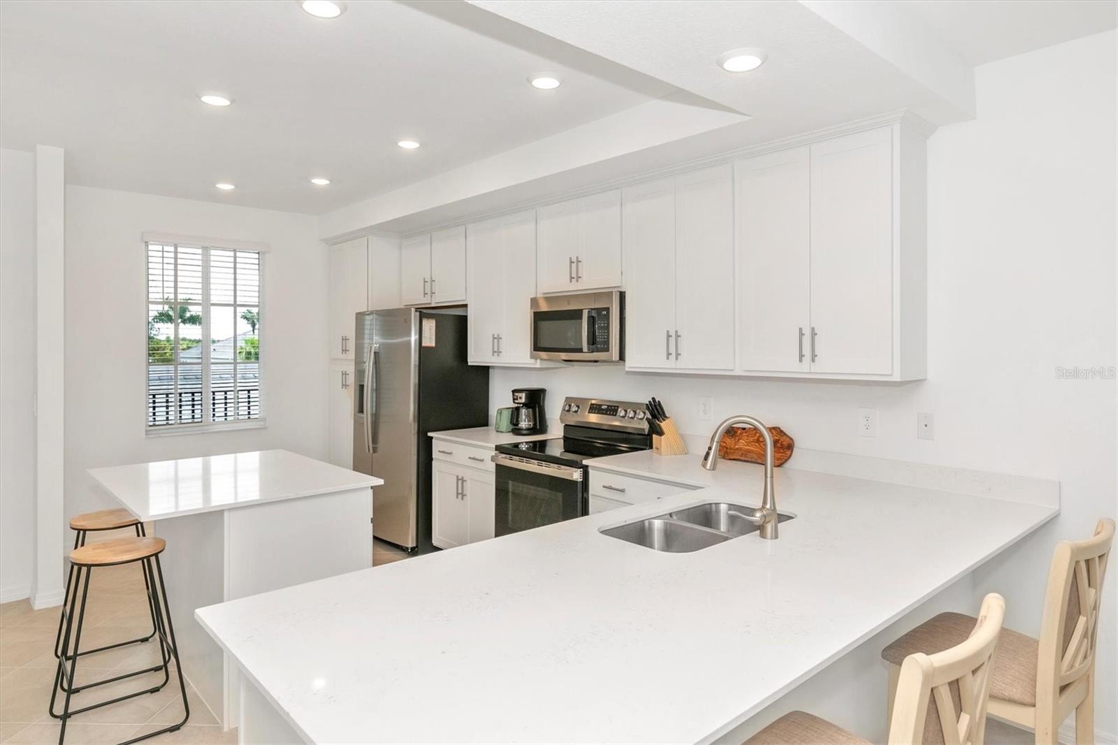 12320 WELLEN GOLF ST #204 — photo 4