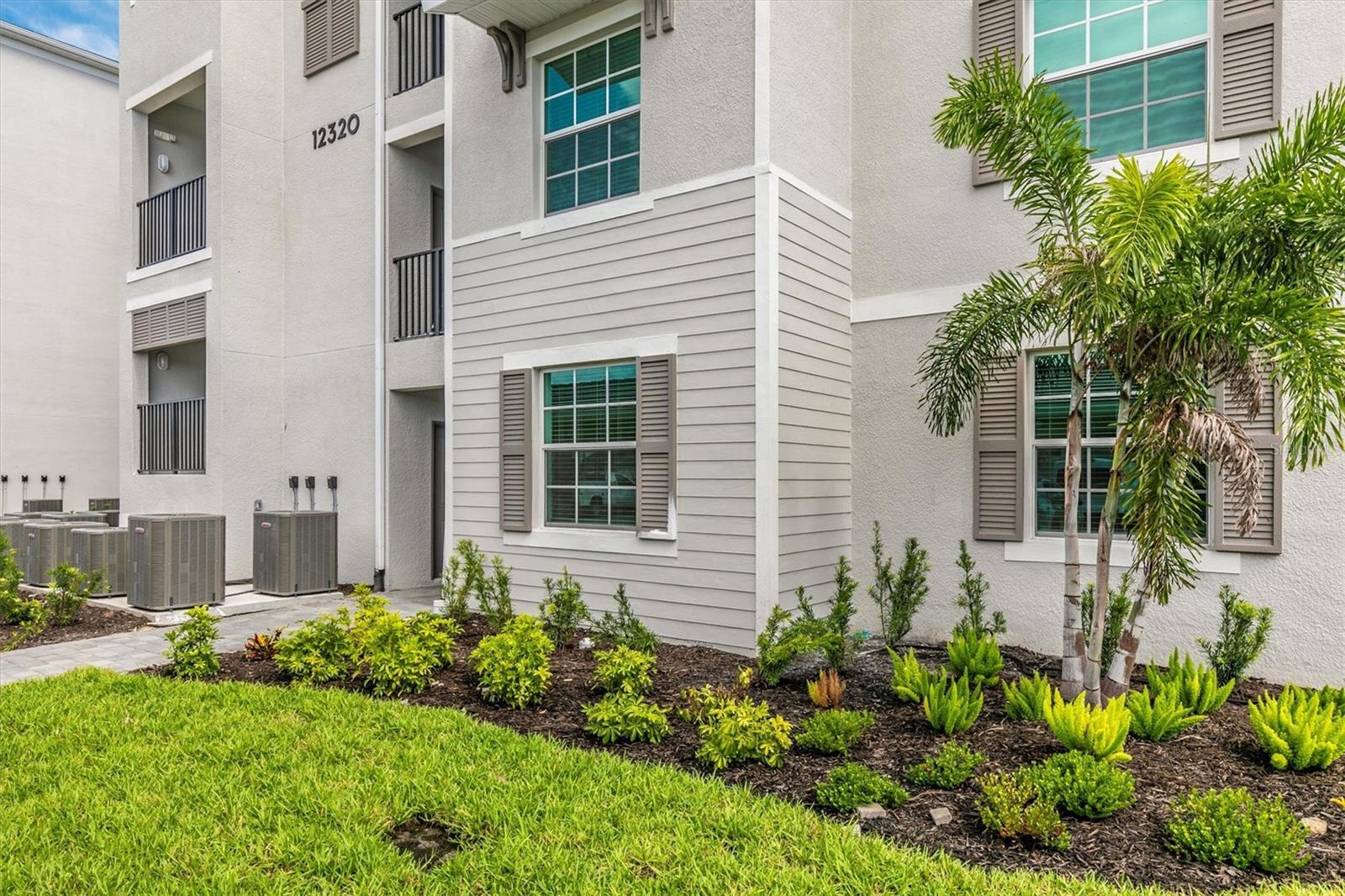 12320 WELLEN GOLF ST #204 — photo 48