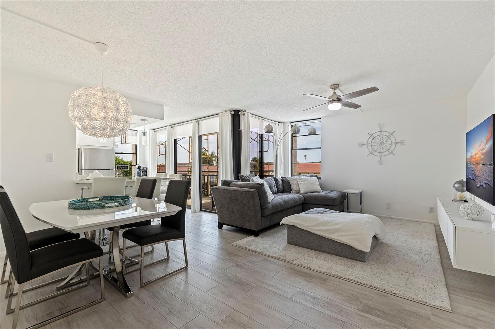 6145 SUN BLVD #304 — photo 10