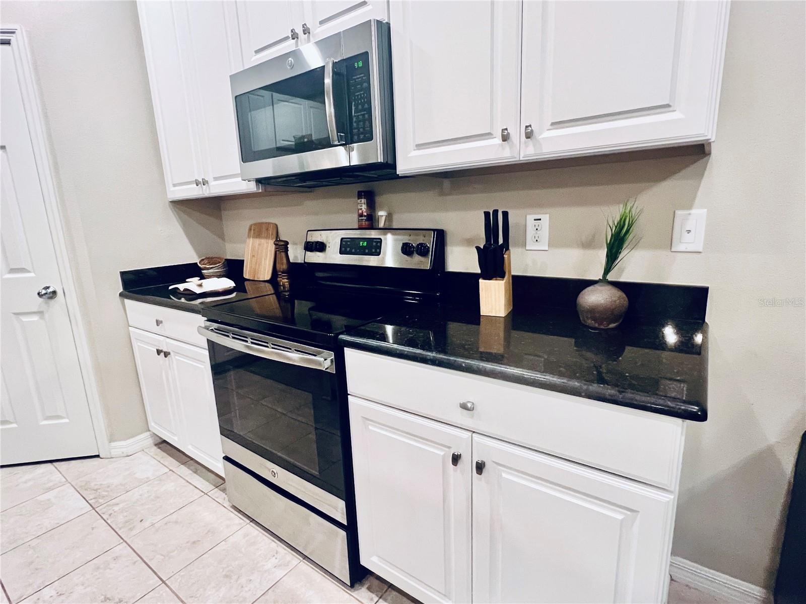 7007 TOWNE LAKE RD — photo 4