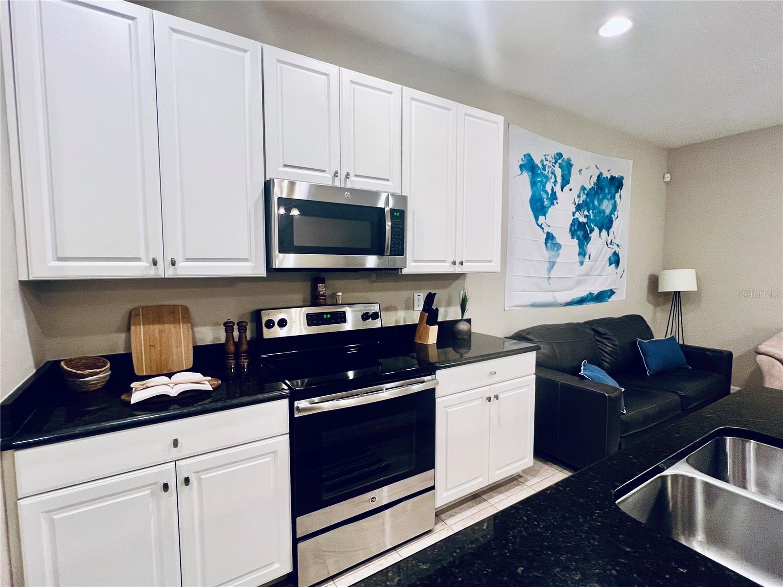 7007 TOWNE LAKE RD — photo 3