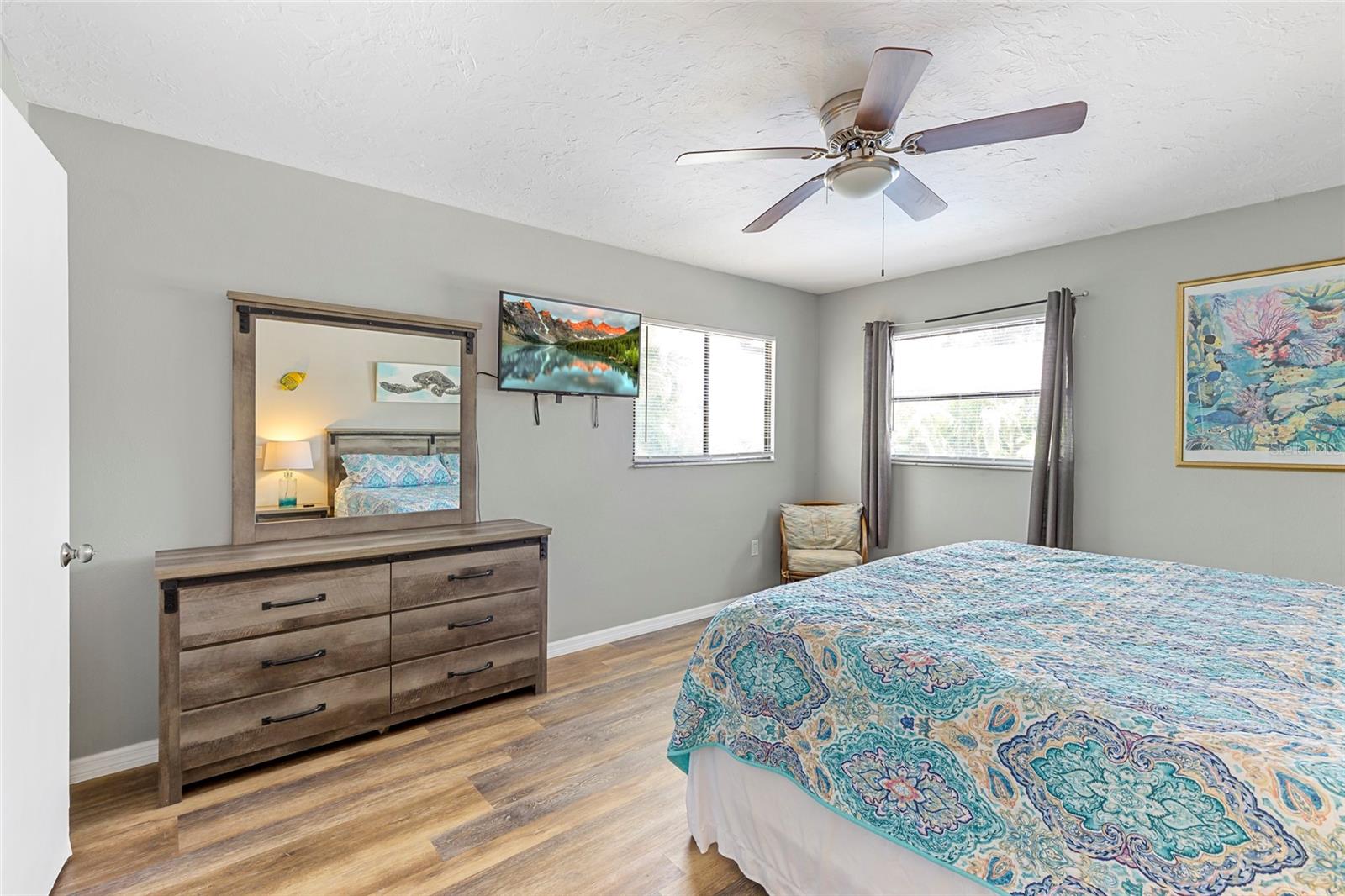 309 SHORE T RD — photo 21
