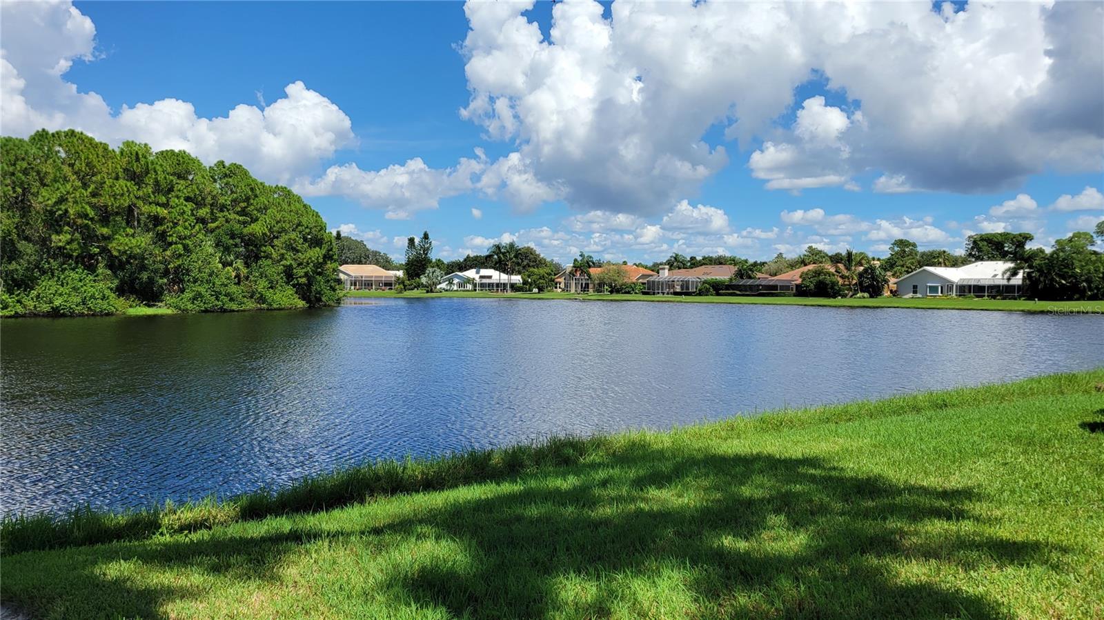 7557 FAIRLINKS CT — photo 18