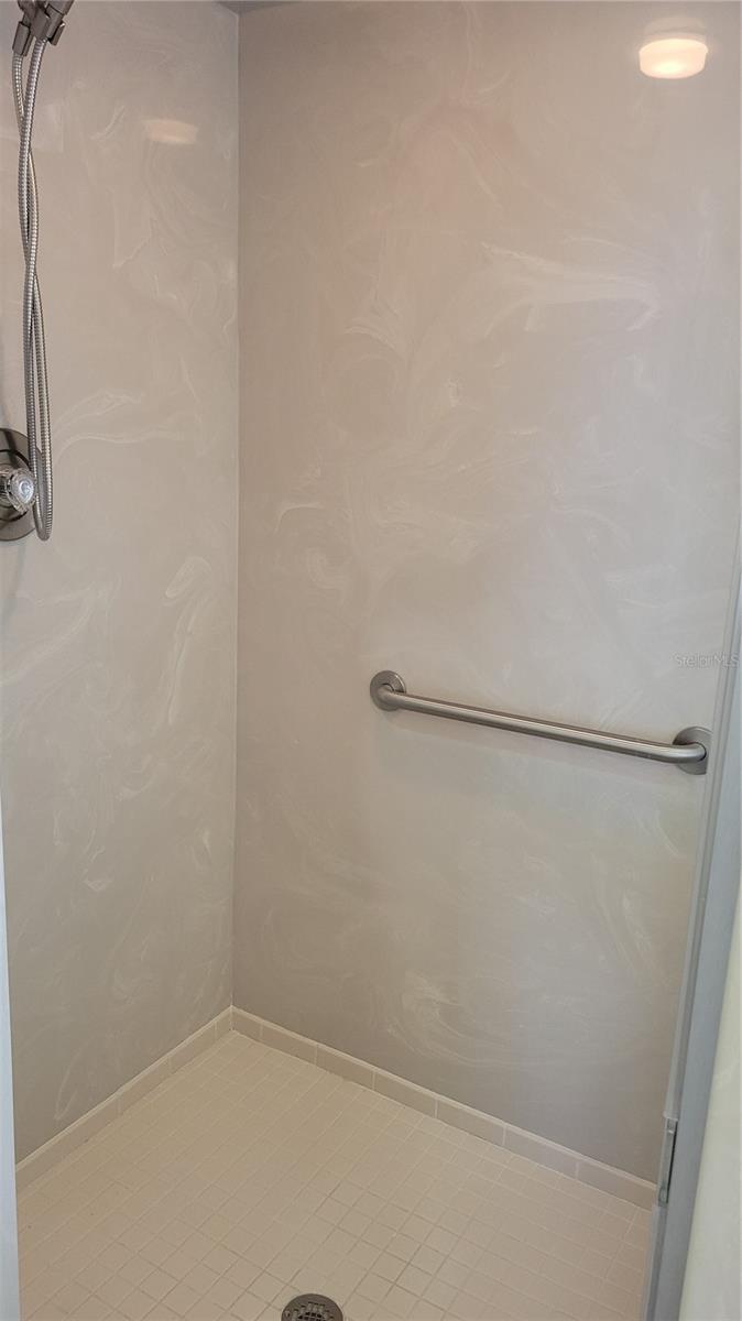 7557 FAIRLINKS CT — photo 25