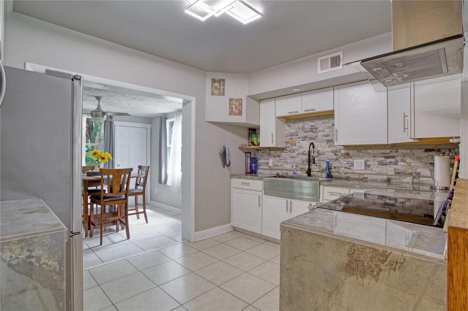 7329 ROYAL PALM DR — photo 12