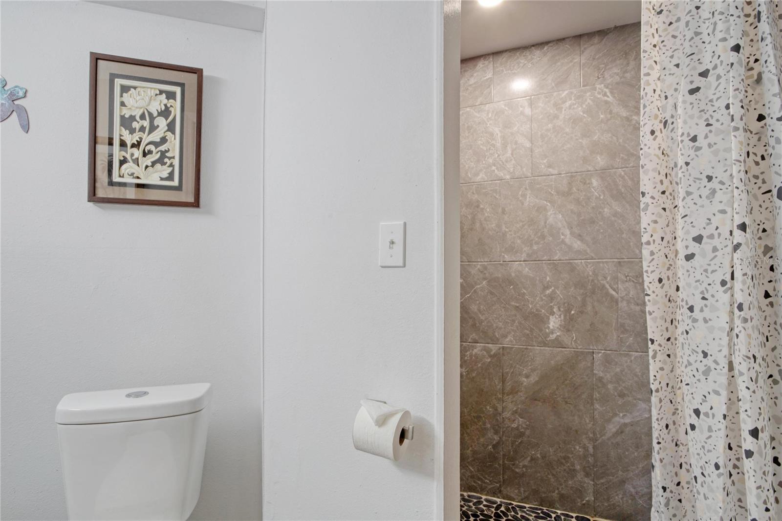 7329 ROYAL PALM DR — photo 25