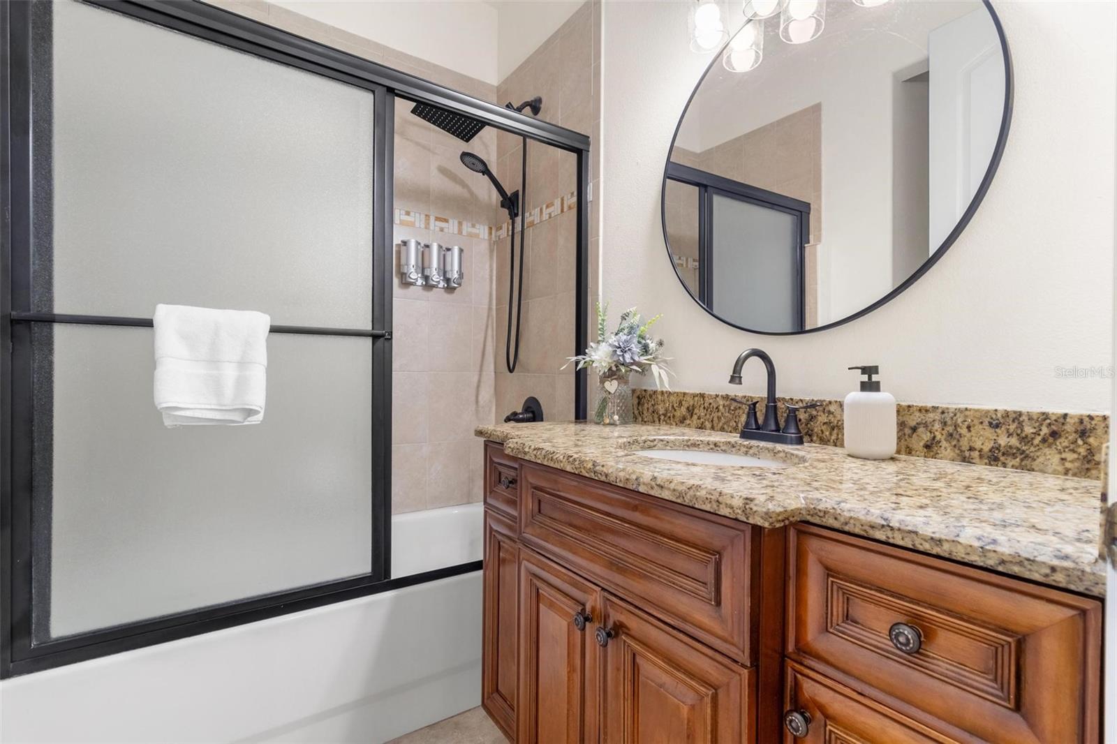 11302 SOUTHWIND LAKE DR — photo 19