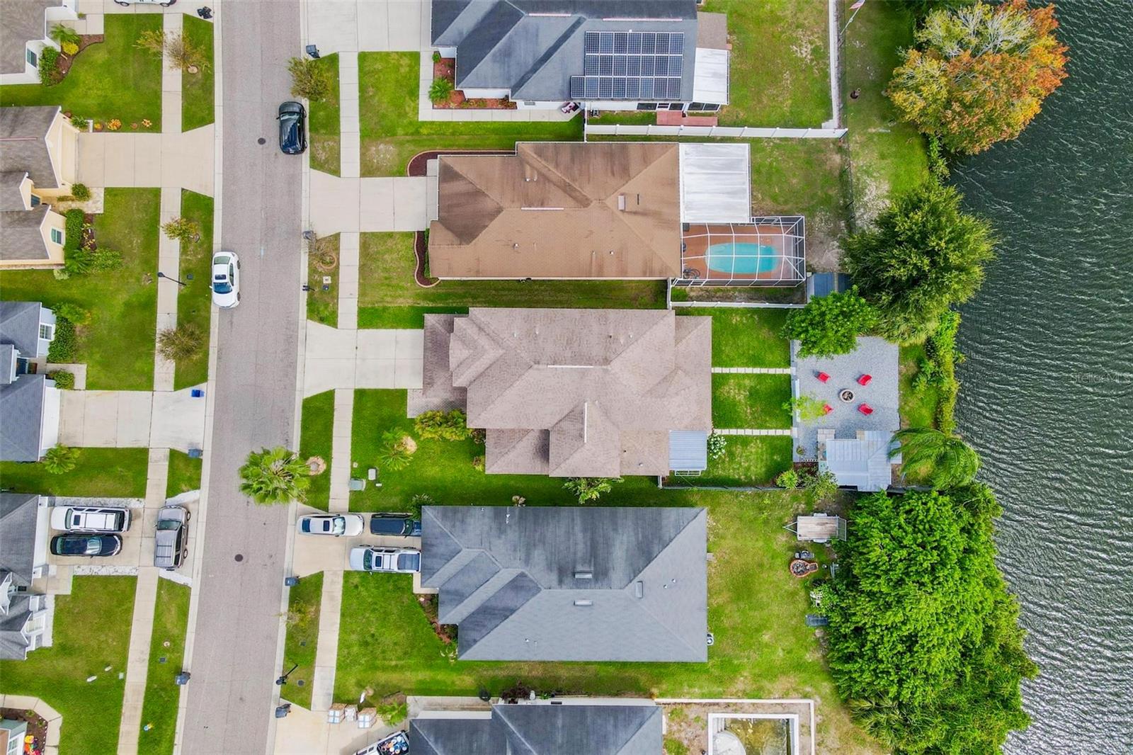 11302 SOUTHWIND LAKE DR — photo 4
