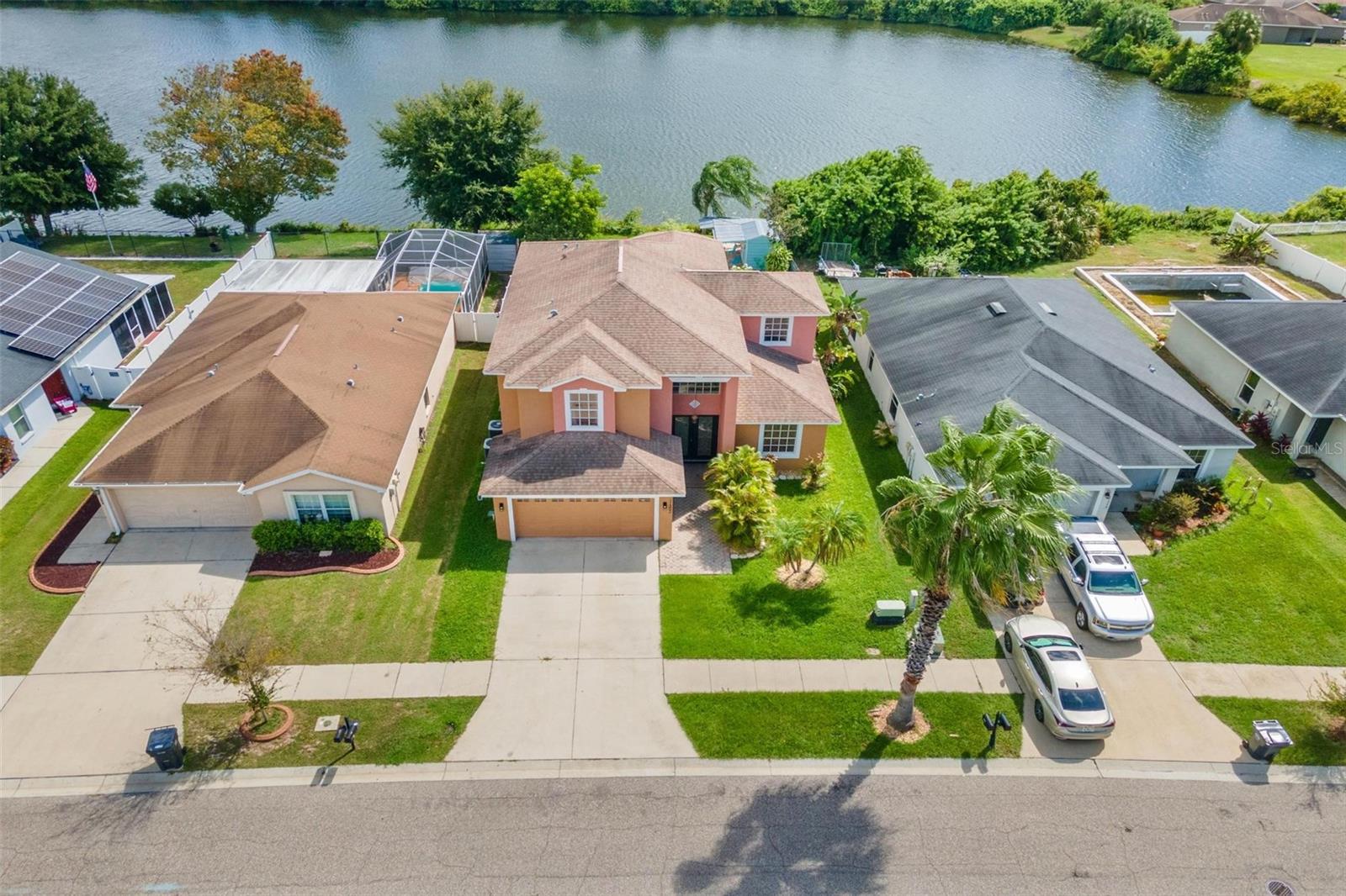 11302 SOUTHWIND LAKE DR — photo 2