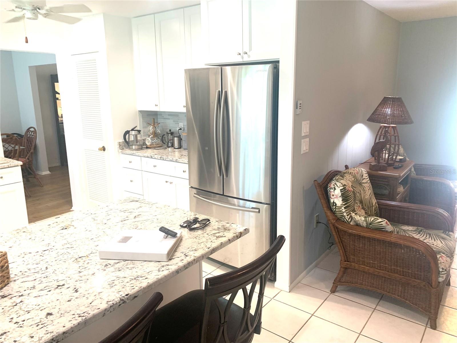 1714 MEADOWOOD ST — photo 25