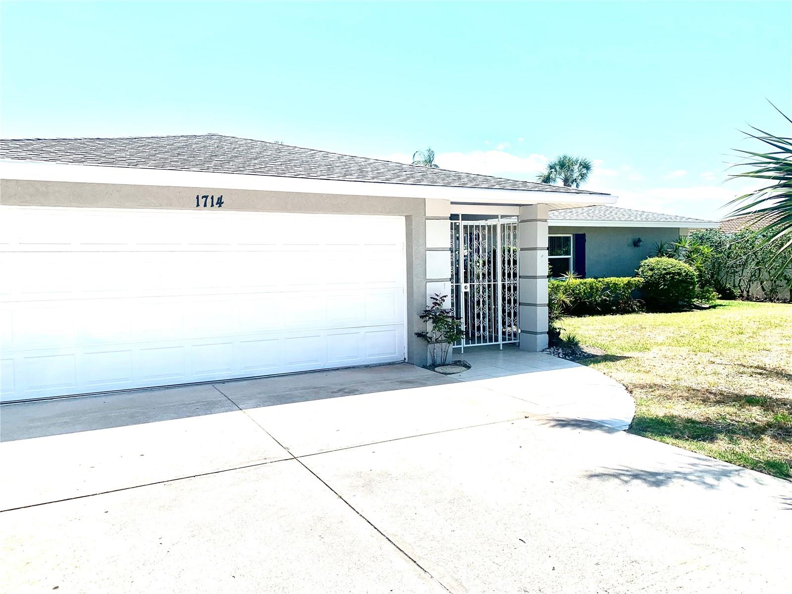 1714 MEADOWOOD ST — photo 73