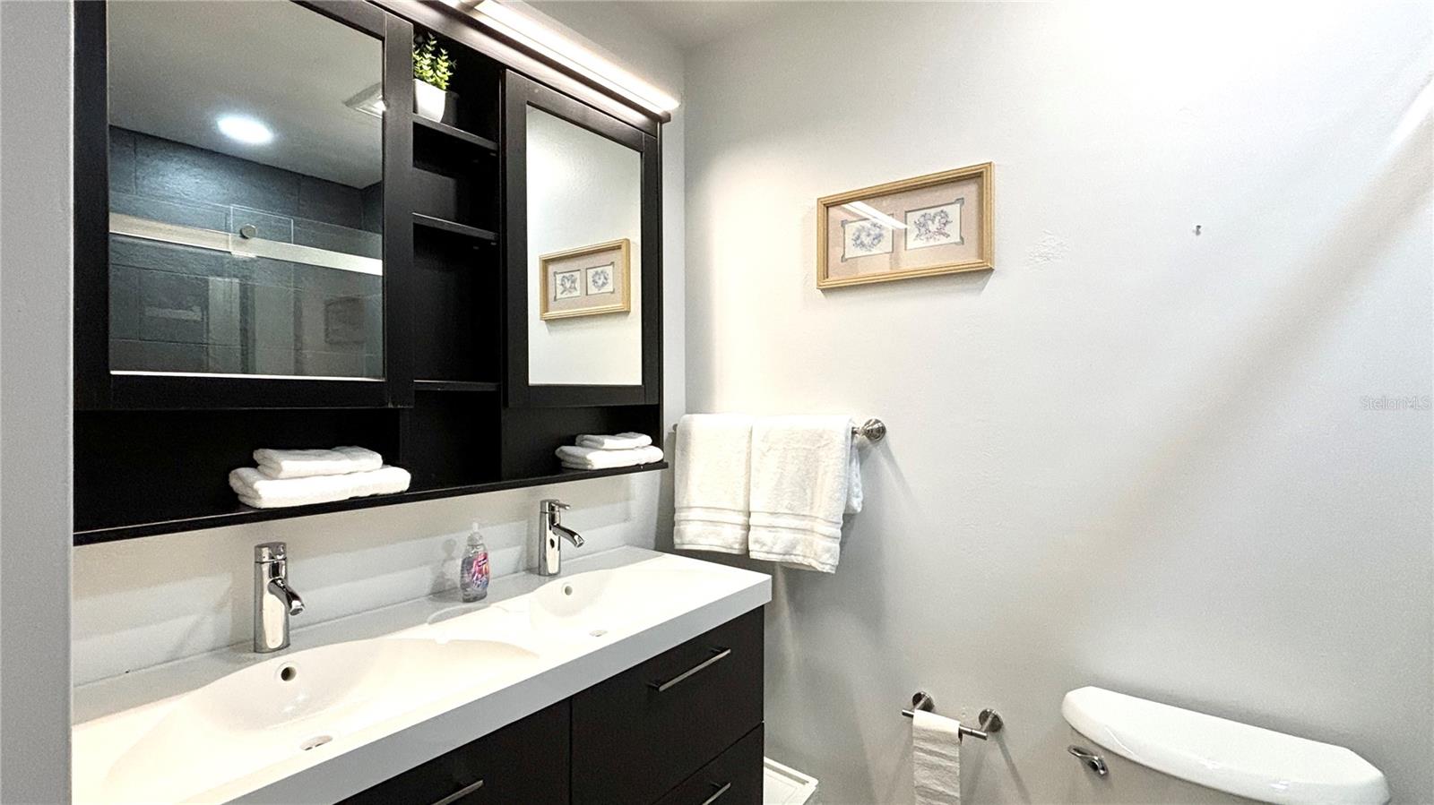 2431 LOMA LINDA ST — photo 19