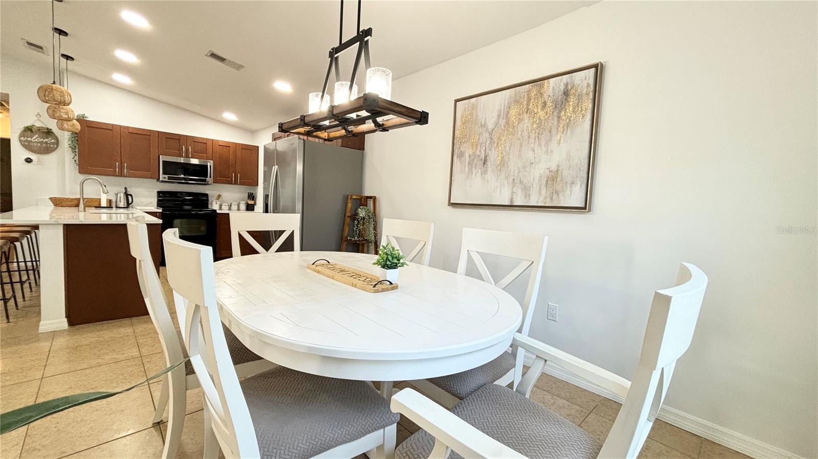 2431 LOMA LINDA ST — photo 14