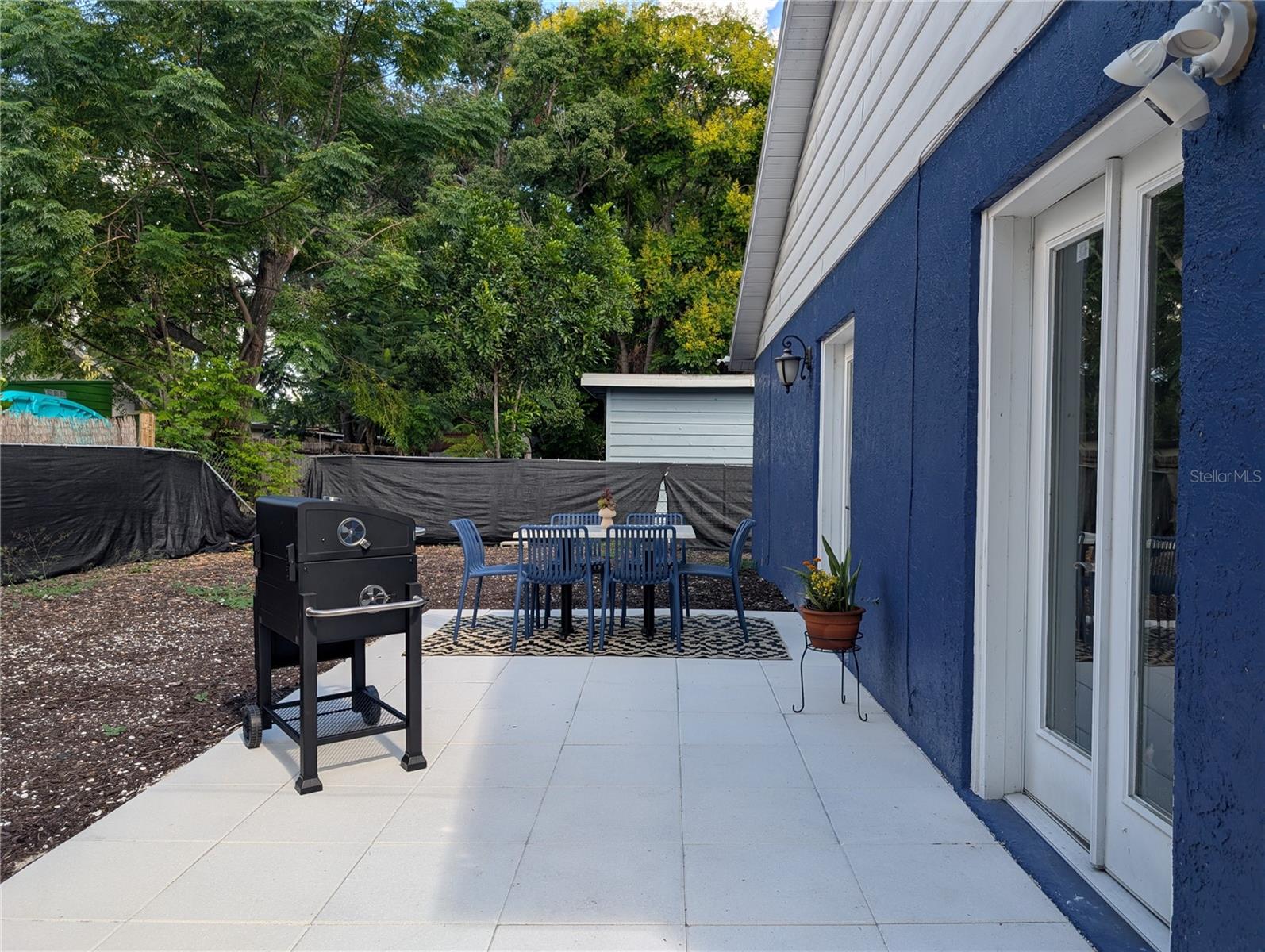 2431 LOMA LINDA ST — photo 32