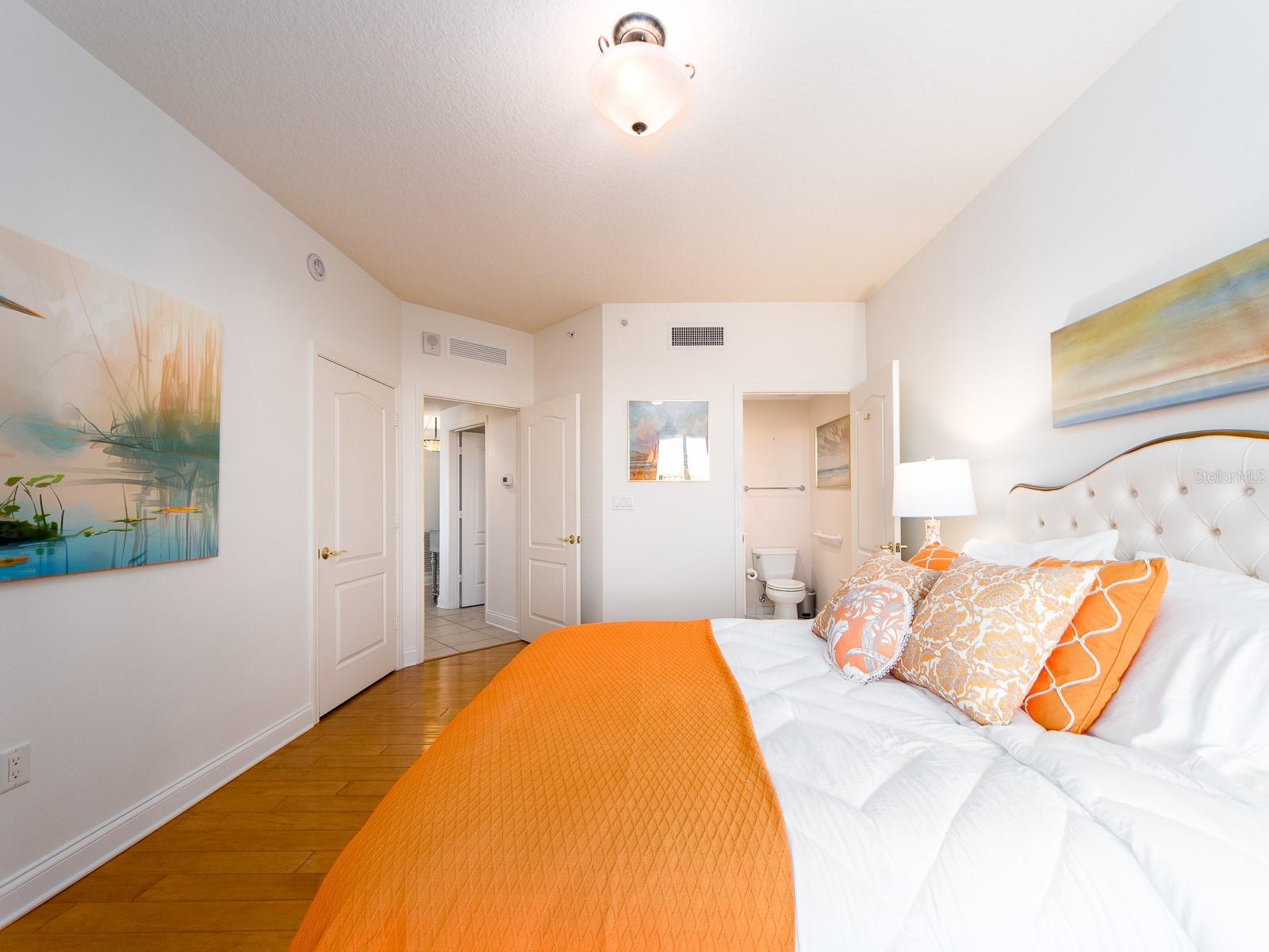 521 MANDALAY AVE #410 — photo 30