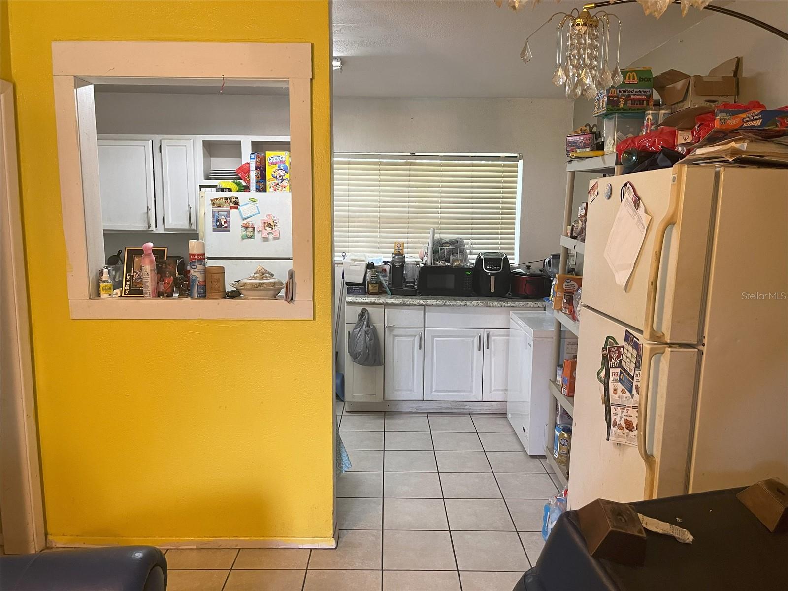 1528 STEVENSONS DR — photo 3