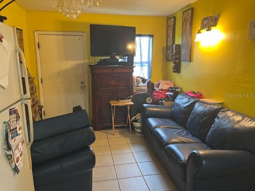 1528 STEVENSONS DR — photo 7