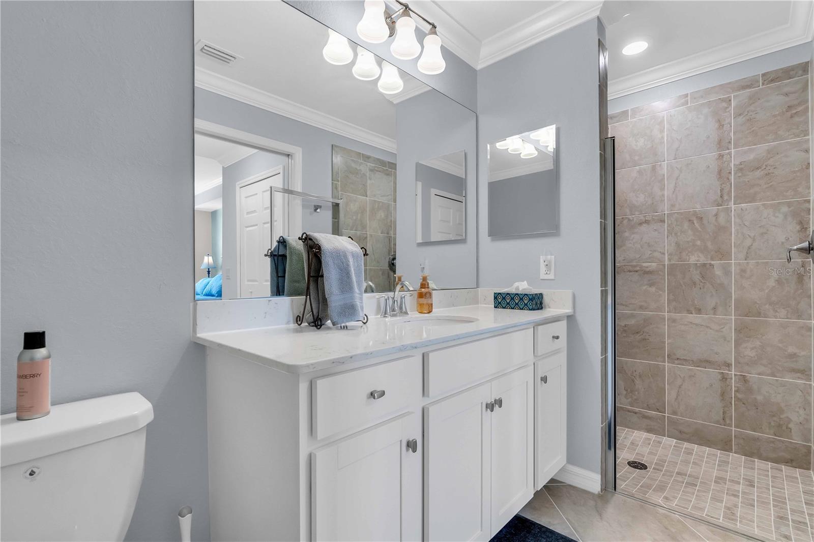 17520 GAWTHROP DR #108 — photo 21
