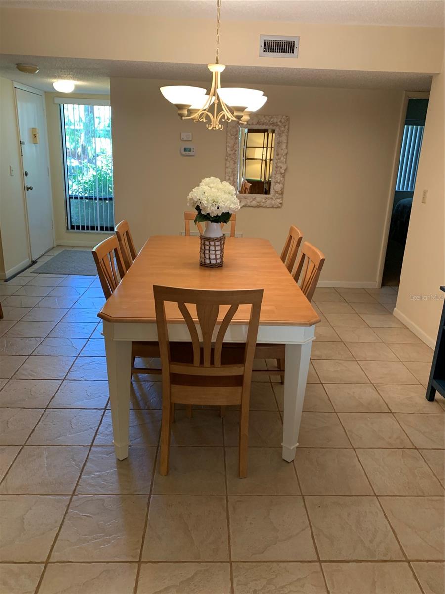 Home in SARASOTA — photo 8