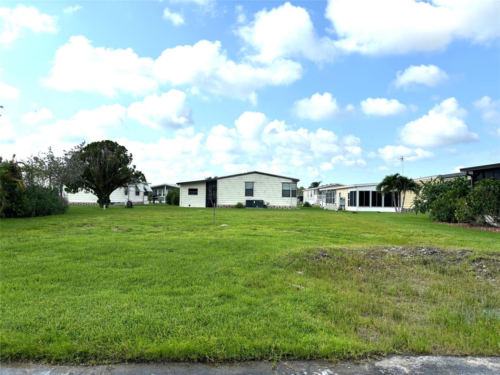 404 TARDE LOGO CIR — photo 3