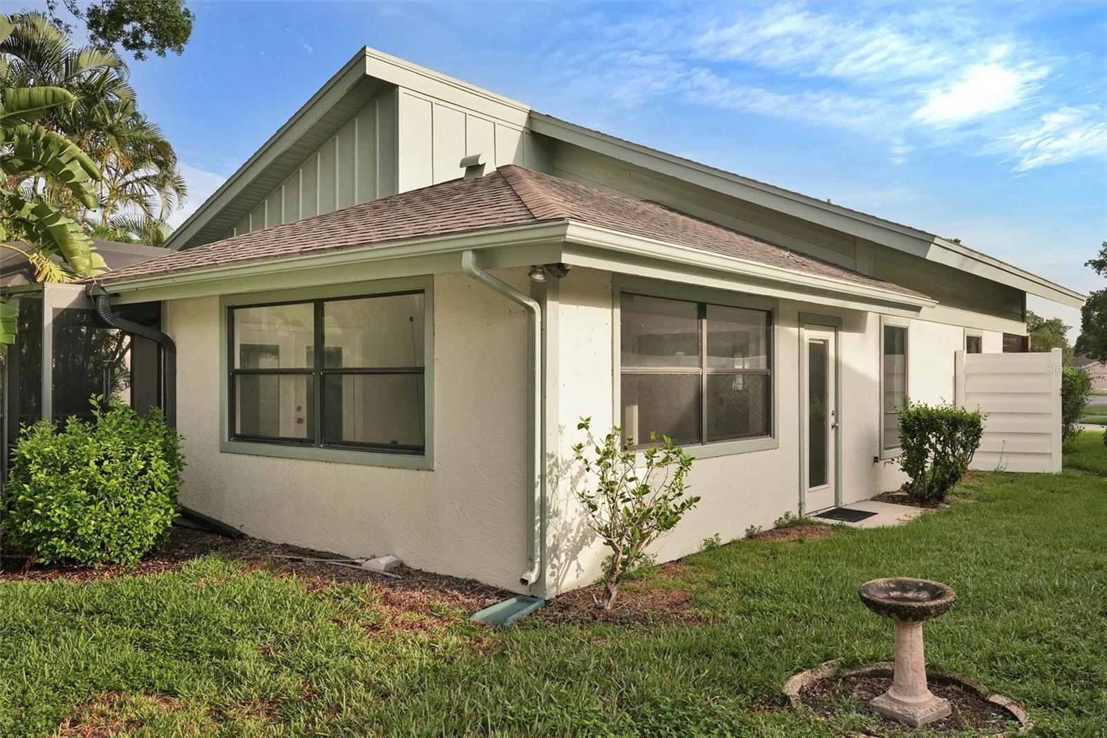 7861 PINE TRACE DR #7861 — photo 3