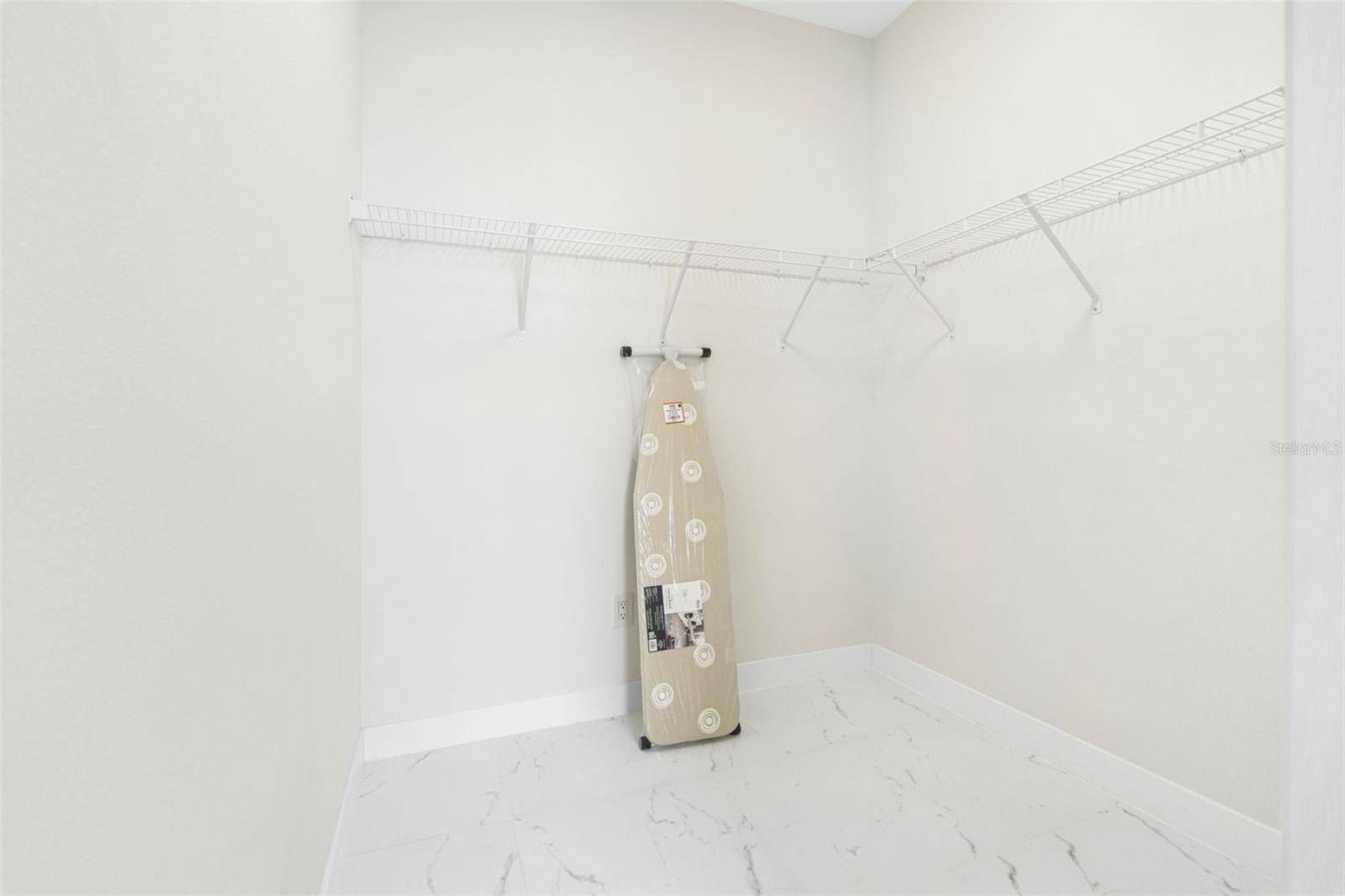 4340 VILLA ALINA CT — photo 35